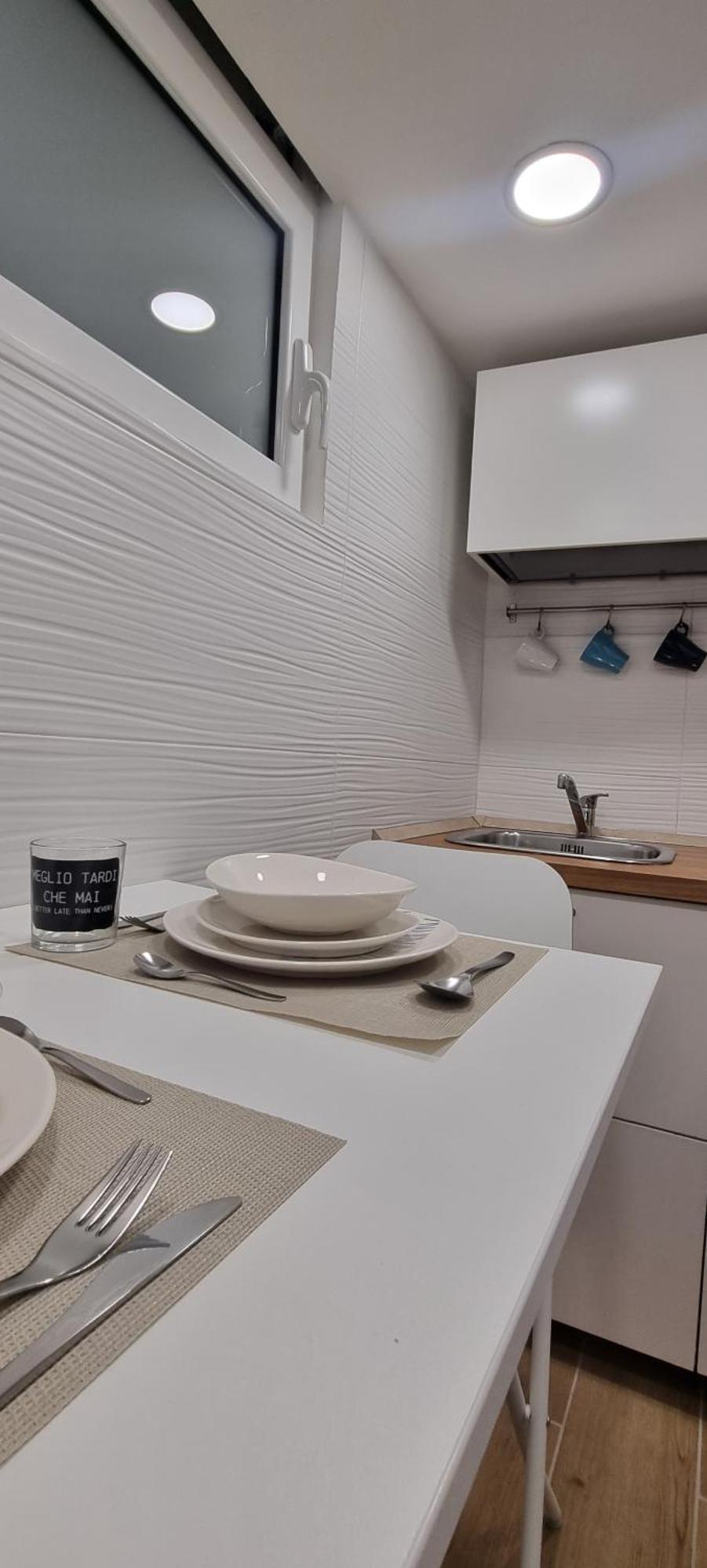 Οίκος Εω Apartment Catania Luaran gambar